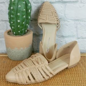 CL by LAUNDRY Basket Weave D'orsay Flats Tan 7.5